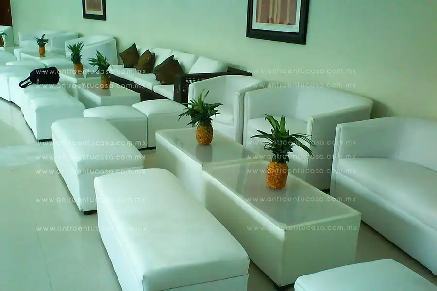 salas lounge
