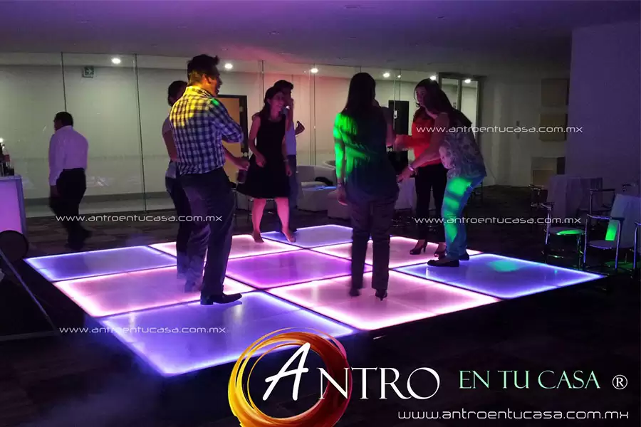 Pista de baile iluminada